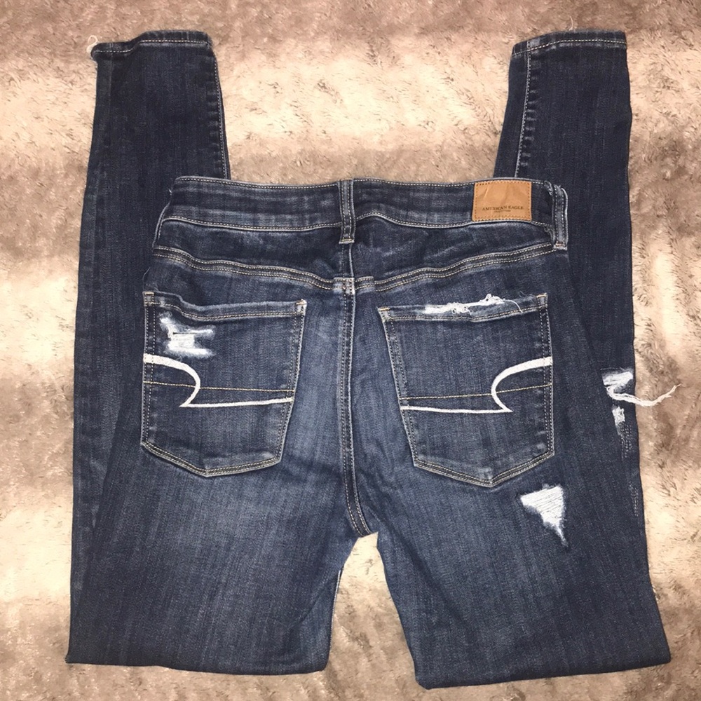 AMERICAN EAGLE SKINNY JEANS